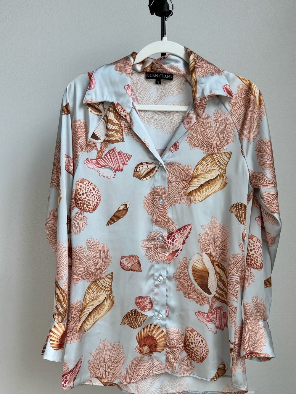 Julian Chang Silk-Feel Seashell Print Button Down Blouse Top S